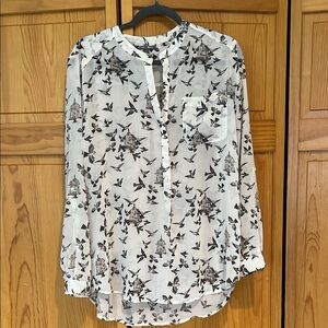 Roz & Ali Black and White Bird Print Blouse